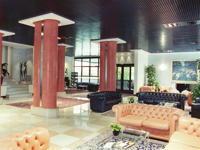 Hotel Palace Verona Esterno foto