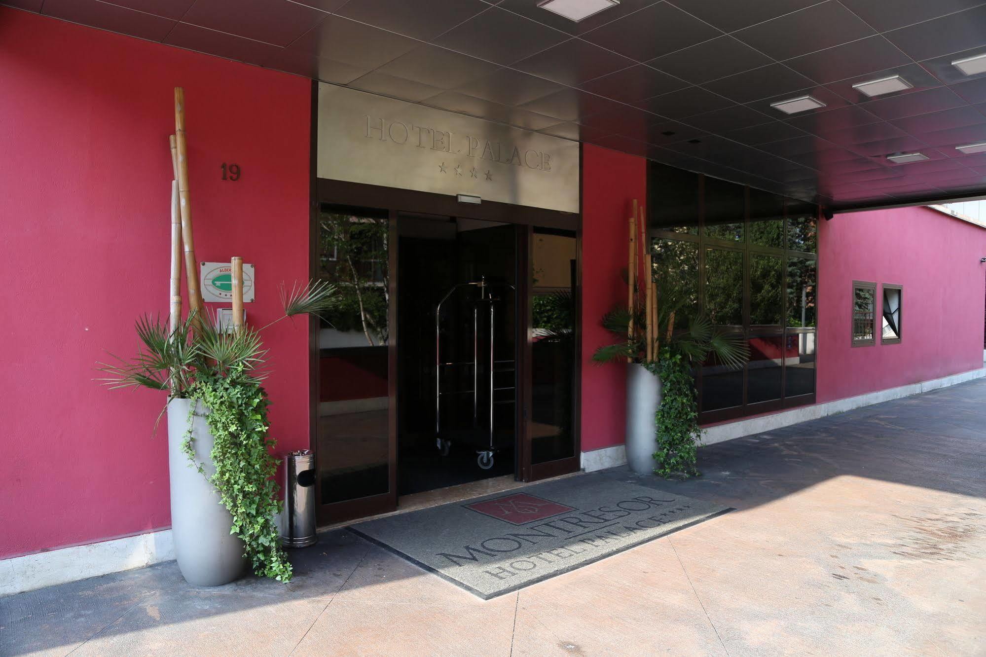 Hotel Palace Verona Esterno foto